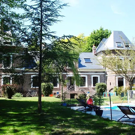 Villa East Or West Wing Of Chateau De La Vallee, Grandcourt, Normandy - Self-contained And Sleeps Up To 10 Grandcourt (Seine-Maritime)