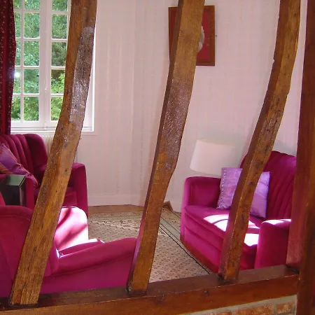 East Or West Wing Of Chateau De La Vallee, Grandcourt, Normandy - Self-contained And Sleeps Up To 10 * Grandcourt (Seine-Maritime)