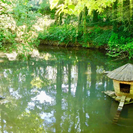 Chateau De La Vallee - East Or West Wing