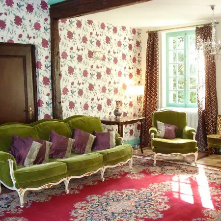 Vila East Wing Of Chateau De La Vallee, Grandcourt, Normandy - Self-Contained And Sleeps Up To 10