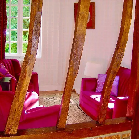 East Wing Of Chateau De La Vallee, Grandcourt, Normandy - Self-Contained And Sleeps Up To 10
