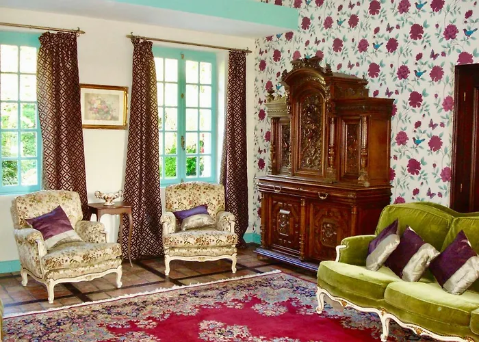 Villa Chateau De La Vallee - East Or West Wing Grandcourt (Seine-Maritime)