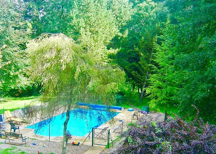 Chateau De La Vallee - East Or West Wing Villa